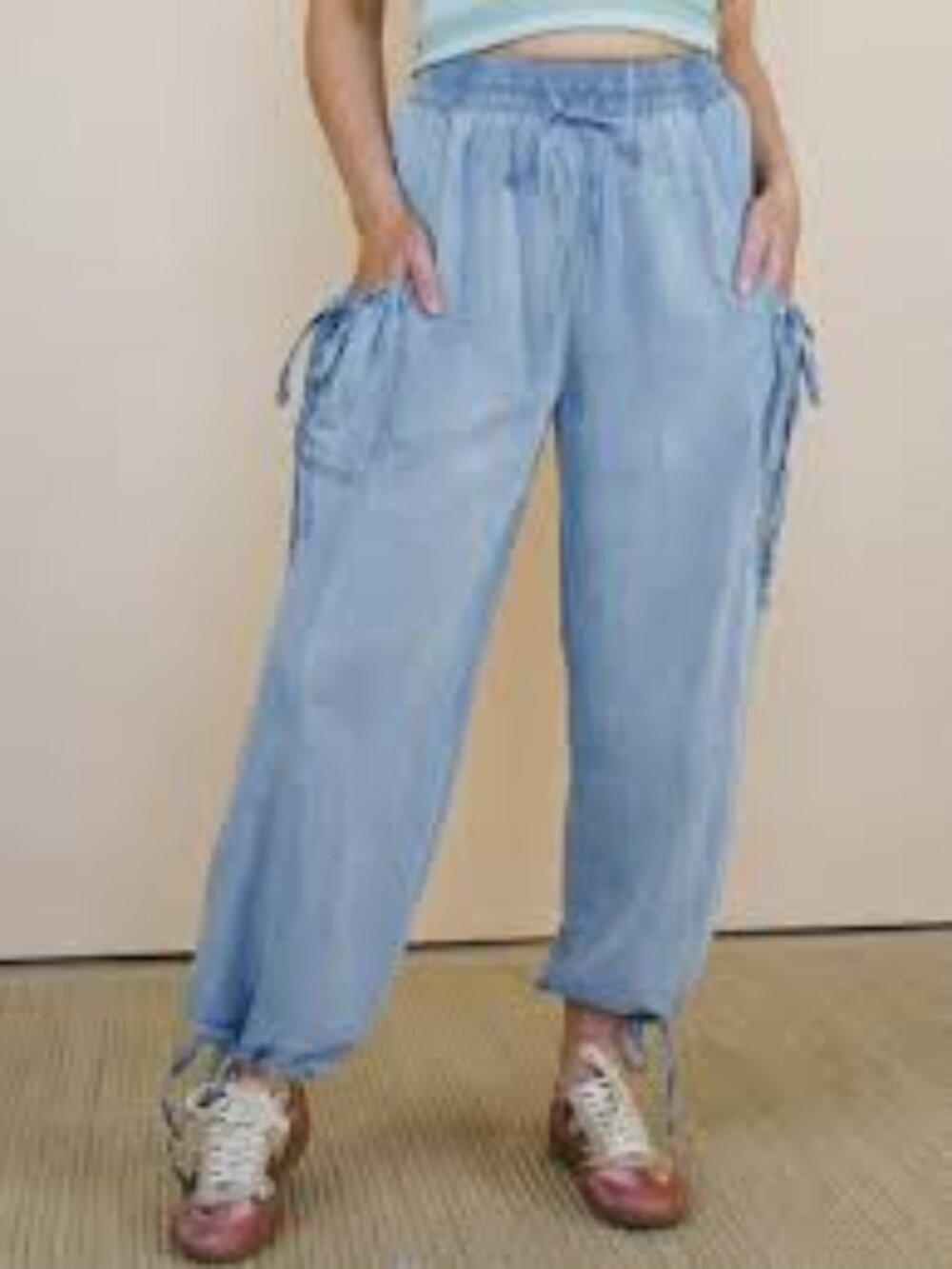 Three Bird Nest Pocket Full of Flowers Pants, Small, NWT